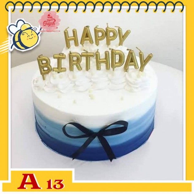 giới thiệu tổng quan Bánh kem sinh nhật đơn giản A13 màu trắng xanh thắt nơ phụ kiện nến sinh nhật màu vàng