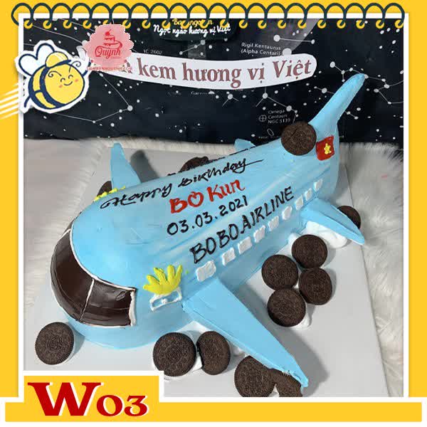 Bánh kem máy bay W03 màu xanh nhạ trang trí thêm nhiều bánh oreo vừa ngầu vừa ngon