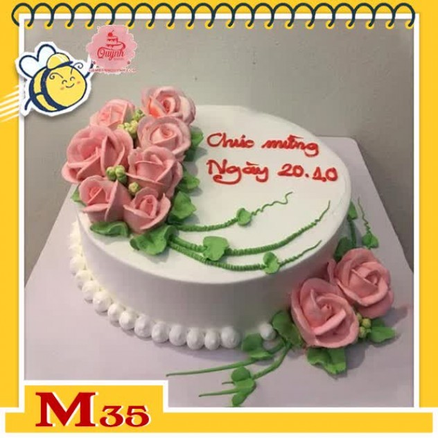 giới thiệu tổng quan Bánh kem tặng mẹ M35 nền trắng bắt hoa màu hồng nhạt lá cành màu xanh tươi tắn