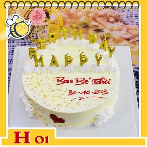Bánh kem tặng người yêu H01 nền vàng nhạt cắm bộ nến happy birthday vàng phong cách quý phái