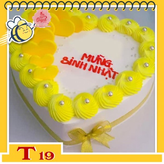 giới thiệu tổng quan Bánh kem trái tim T19 màu vàng nền trắng đơn giản nhưng thu hút mọi ánh nhìn