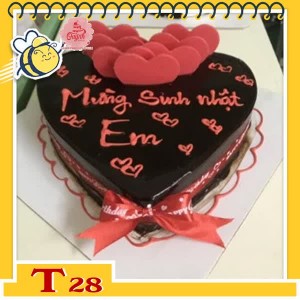 Bánh kem trái tim T28 phủ socola đen ngọt ngào kèm tim nơ đỏ đặc biệt thơm ngon ngọt ngào